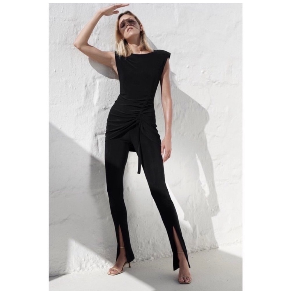 Zara oversized black ruched drawstring black tunic and front slit leggings set